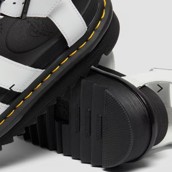 Dr. Martens Blair Hydro leather strap sandals 🩴 - Picture 5 of 10